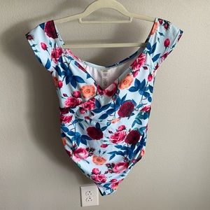 PinkBlush maternity swimsuit off the shoulder size med